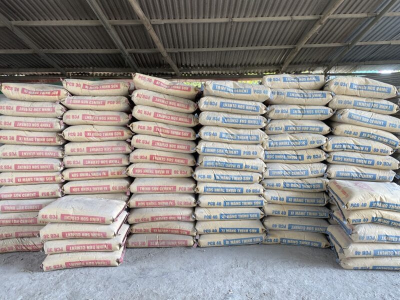 Vietnamese Cement - THINH SON CEMENT - Portland cement blender 30/40 (Gray, Viet Nam)