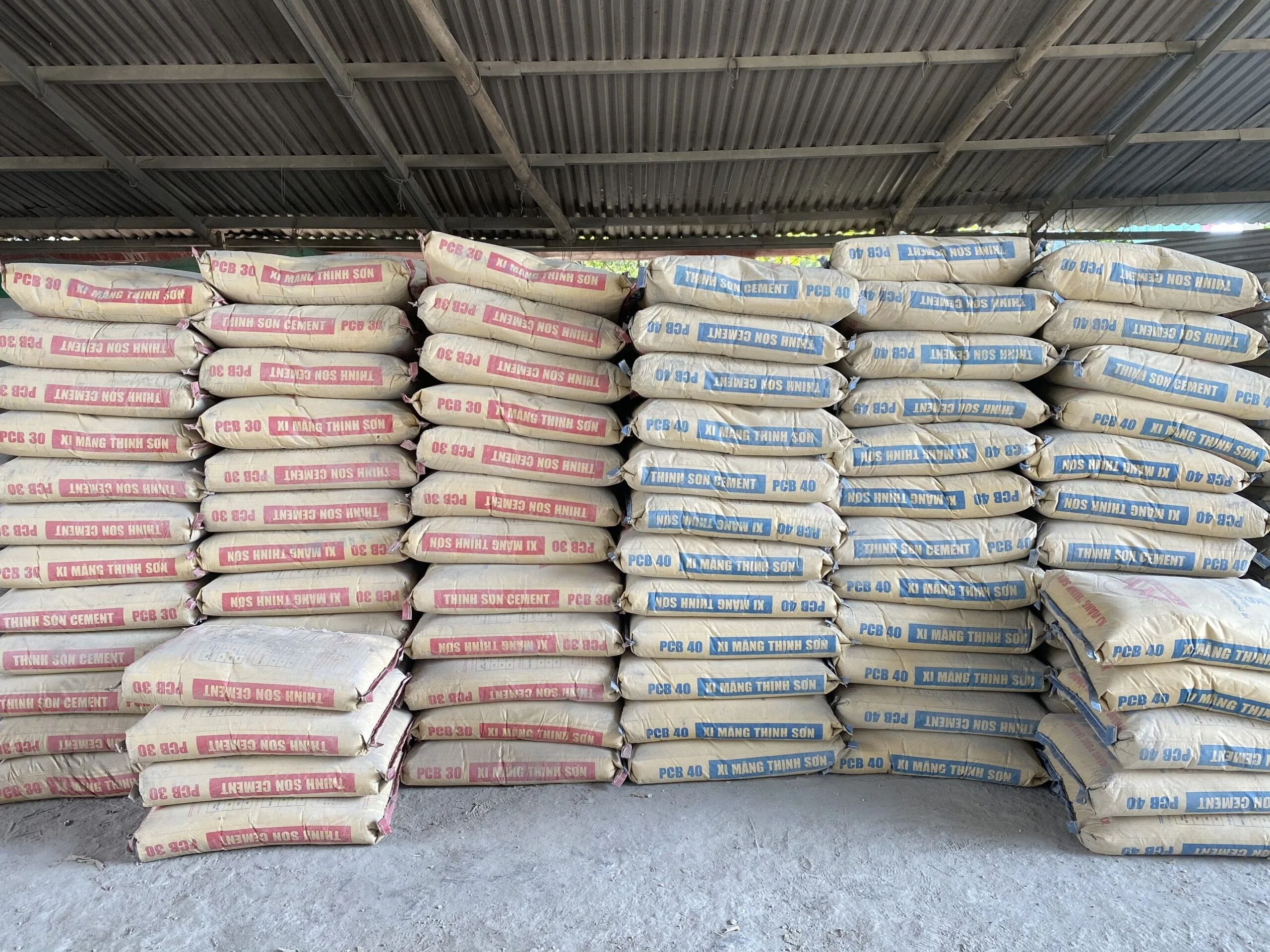 Vietnamese Cement - THINH SON CEMENT - Portland cement blender 30/40 (Gray, Viet Nam) Vietnamese Cement - THINH SON CEMENT - Portland cement blender 30/40 (Gray, Viet Nam)