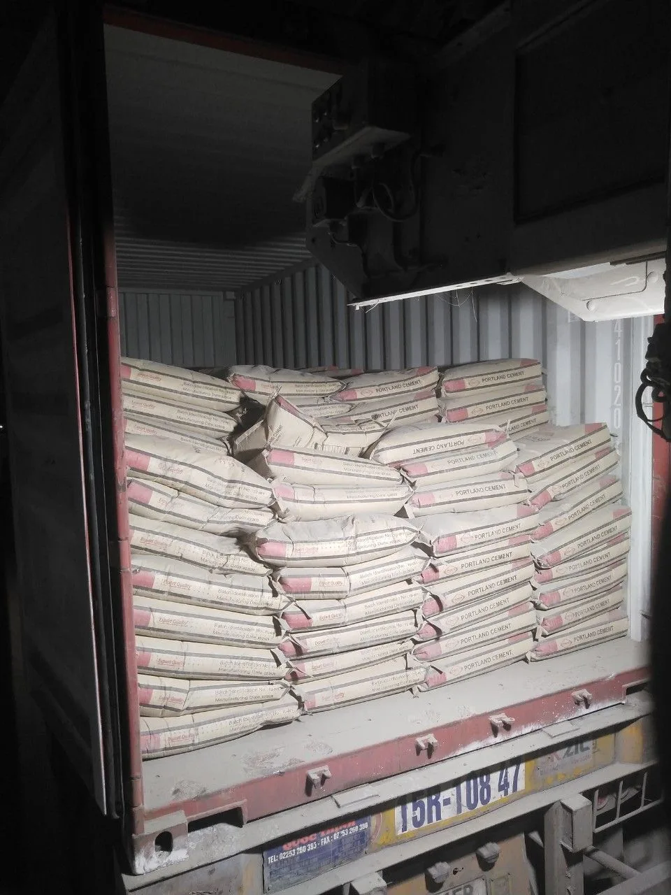 BLENDED CEMENT P.O 42.5 R CONFORMING TO GB 175 STANDARD (Gray, Viet Nam) BLENDED CEMENT P.O 42.5 R CONFORMING TO GB 175 STANDARD (Gray, Viet Nam)